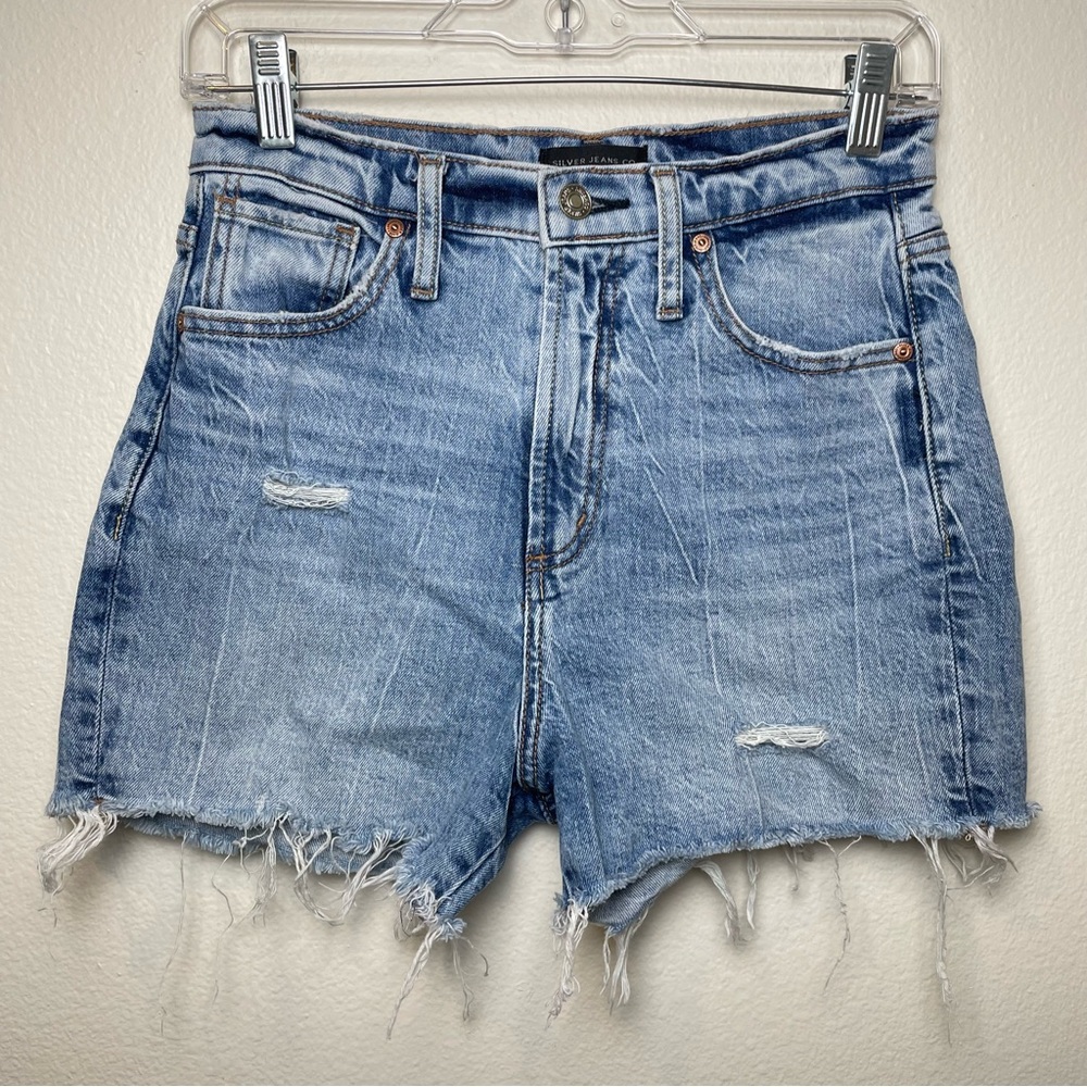 Silver Jeans Highly Desirable High Rise Short - Picture 3 of 7
